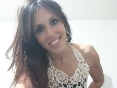 AntonellaRuis - female with brown hair webcam at LiveJasmin