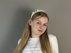 AntoniaCrumpton from LiveJasmin