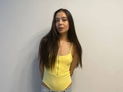 AntoniaGreenhous from LiveJasmin