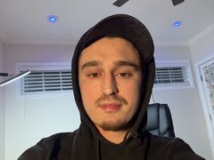 andrenoma - male webcam at LiveJasmin