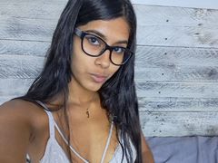 LunaGot - female with black hair webcam at LiveJasmin