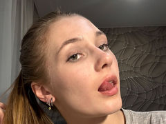 AprilSiren from LiveJasmin