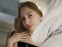 AriaBelll - female with brown hair webcam at LiveJasmin