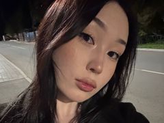AriaCaelum from LiveJasmin