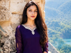 AriaElla from Jasmin