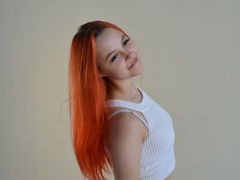 AriaThomass from LiveJasmin