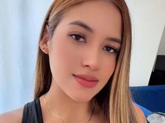 ArianaBlosom from LiveJasmin