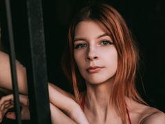 ArianeRogers from LiveJasmin