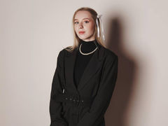 ArielKarmil from LiveJasmin