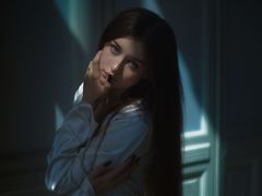 ArinaMalcolm from LiveJasmin