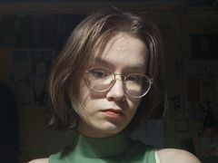 ArletteColeson - female with brown hair webcam at LiveJasmin