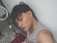 ArturoKlaise from LiveJasmin