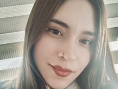 AryBlondev from LiveJasmin