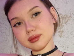 AryScott from LiveJasmin