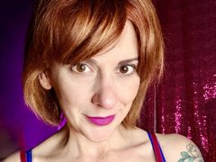 AryaLuxe from LiveJasmin