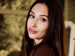 AryaMaise from LiveJasmin