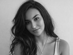 AryannaMynk from LiveJasmin