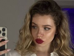 Asella_Starr - female with brown hair webcam at ImLive
