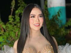 AshVillamore from LiveJasmin