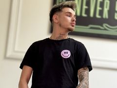 AsherLong from LiveJasmin