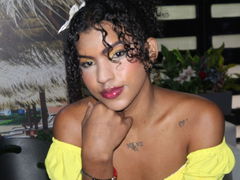 AshleyDailaa - shemale with black hair webcam at LiveJasmin