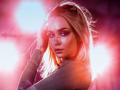 AstridColeman - blond female with  big tits webcam at LiveJasmin