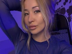 AstraMonroe - blond female webcam at LiveJasmin