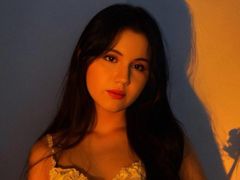 AugustaHerlan - female with brown hair webcam at LiveJasmin