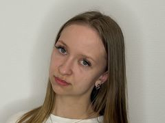 AundreaMoczo from LiveJasmin
