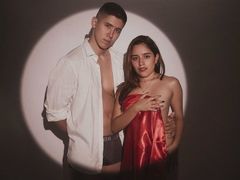 AuroraAndJordan from LiveJasmin