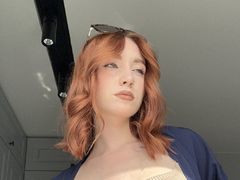 AuroraNix - female with red hair webcam at LiveJasmin