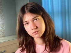 AvaFaske - female with brown hair webcam at LiveJasmin