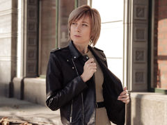 AvelinaLeon - blond female with  small tits webcam at LiveJasmin