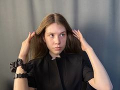 AvelinaNiwa from LiveJasmin