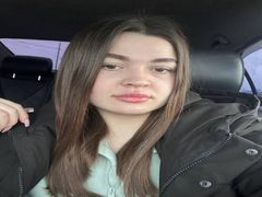 AvelineMyst from LiveJasmin