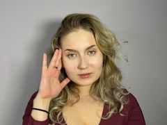 AvrilSheirich from LiveJasmin