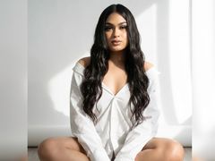 AylinBaker from LiveJasmin