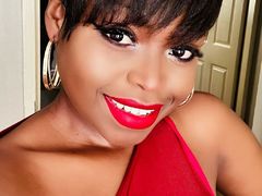 AyolaXulu from LiveJasmin