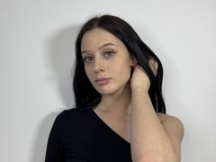 BambiSilagy from LiveJasmin