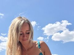 BarbieBlond from LiveJasmin