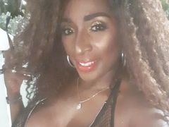 BarbieBronze from LiveJasmin