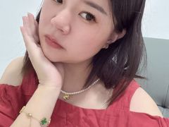 baihe - female with black hair and  big tits webcam at LiveJasmin