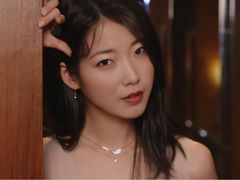 BeilaDlane - female with black hair webcam at LiveJasmin