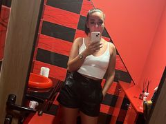 BeatriceAgnes from LiveJasmin