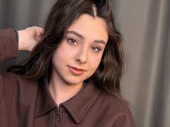 BeatrizResh from LiveJasmin