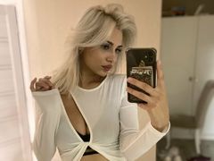 BeckyCovey - blond female with  big tits webcam at LiveJasmin