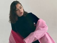 BeckyGladman - female with brown hair webcam at LiveJasmin