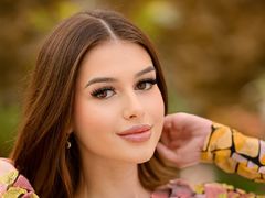 BellaHolland - blond female webcam at LiveJasmin