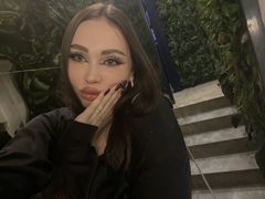 BellaEden from LiveJasmin