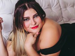 BellaFerrer - female with red hair and  big tits webcam at LiveJasmin